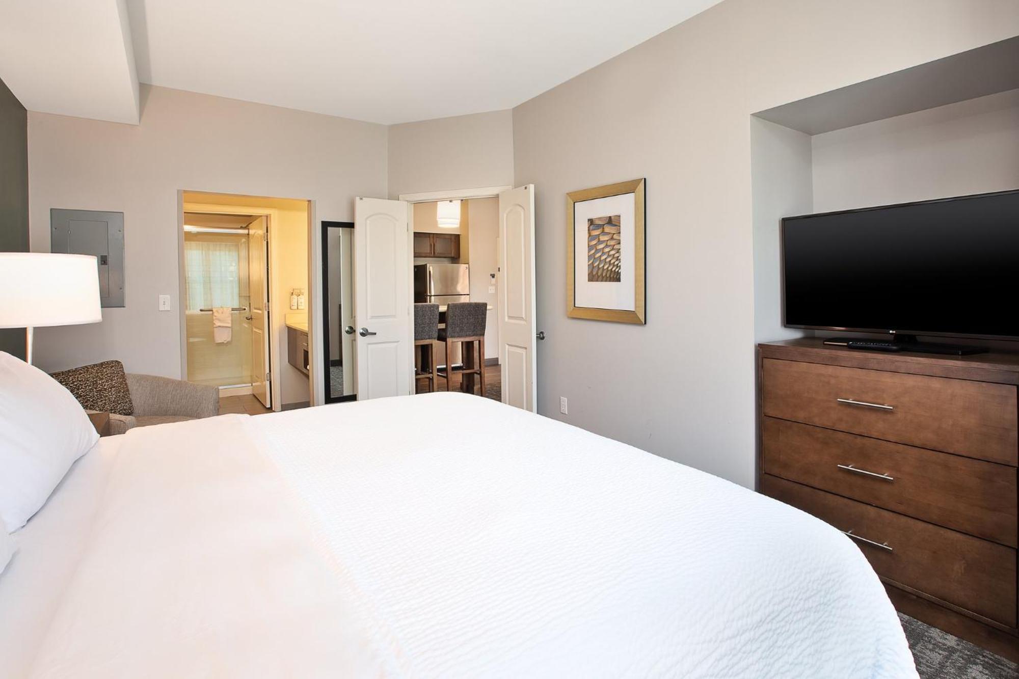 Staybridge Suites Auburn Hills By Ihg Exterior foto