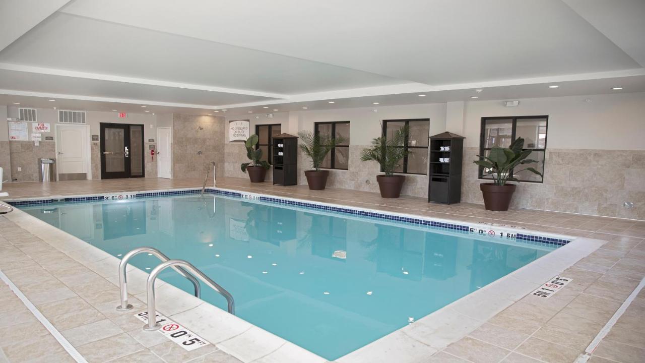 Staybridge Suites Auburn Hills By Ihg Exterior foto